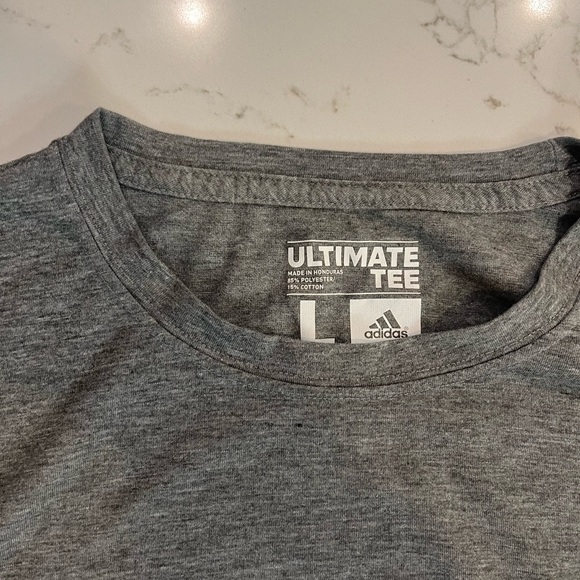 Adidas long sleeve shirt - Picture 2 of 2